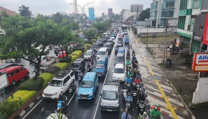 ITDP Soroti Penyebab Terjadinya Kemacetan Parah di Depok