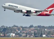 Serangan Rudal, Pesawat Qantas dari Perth ke Paris Terpaksa Putar Balik Setelah 15 Jam di Udara