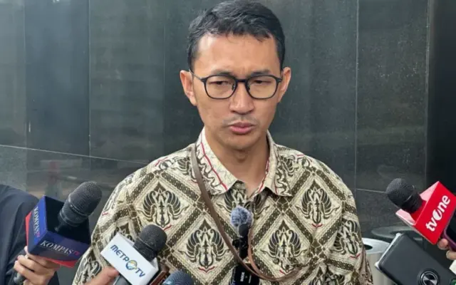 Budi Prasetyo saat jumpa pers