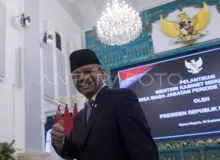 Suahasil Nazara resmi jadi Menkeu usai dilantik Presiden Prabowo di Istana Negara, 14 September 2026.