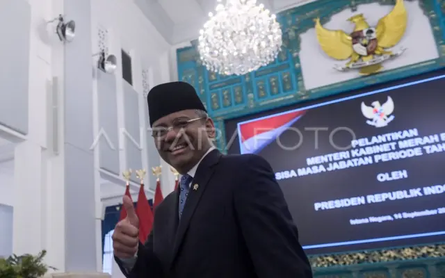 Suahasil Nazara resmi jadi Menkeu usai dilantik Presiden Prabowo di Istana Negara, 14 September 2026.